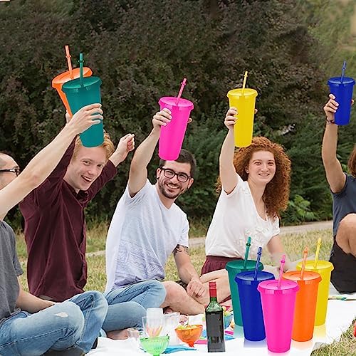 Set van 5 drinkbekers met rietje en deksel – 24 oz plastic bekers, smoothie- en koffiebekers voor onderweg, reisbekers voor kinderen en volwassenen, herbruikbare plastic bekers