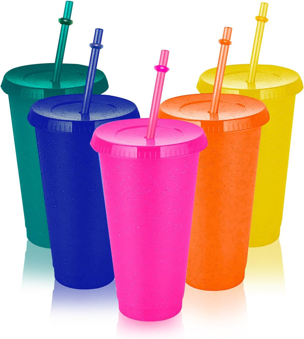 Set van 5 drinkbekers met rietje en deksel – 24 oz plastic bekers, smoothie- en koffiebekers voor onderweg, reisbekers voor kinderen en volwassenen, herbruikbare plastic bekers